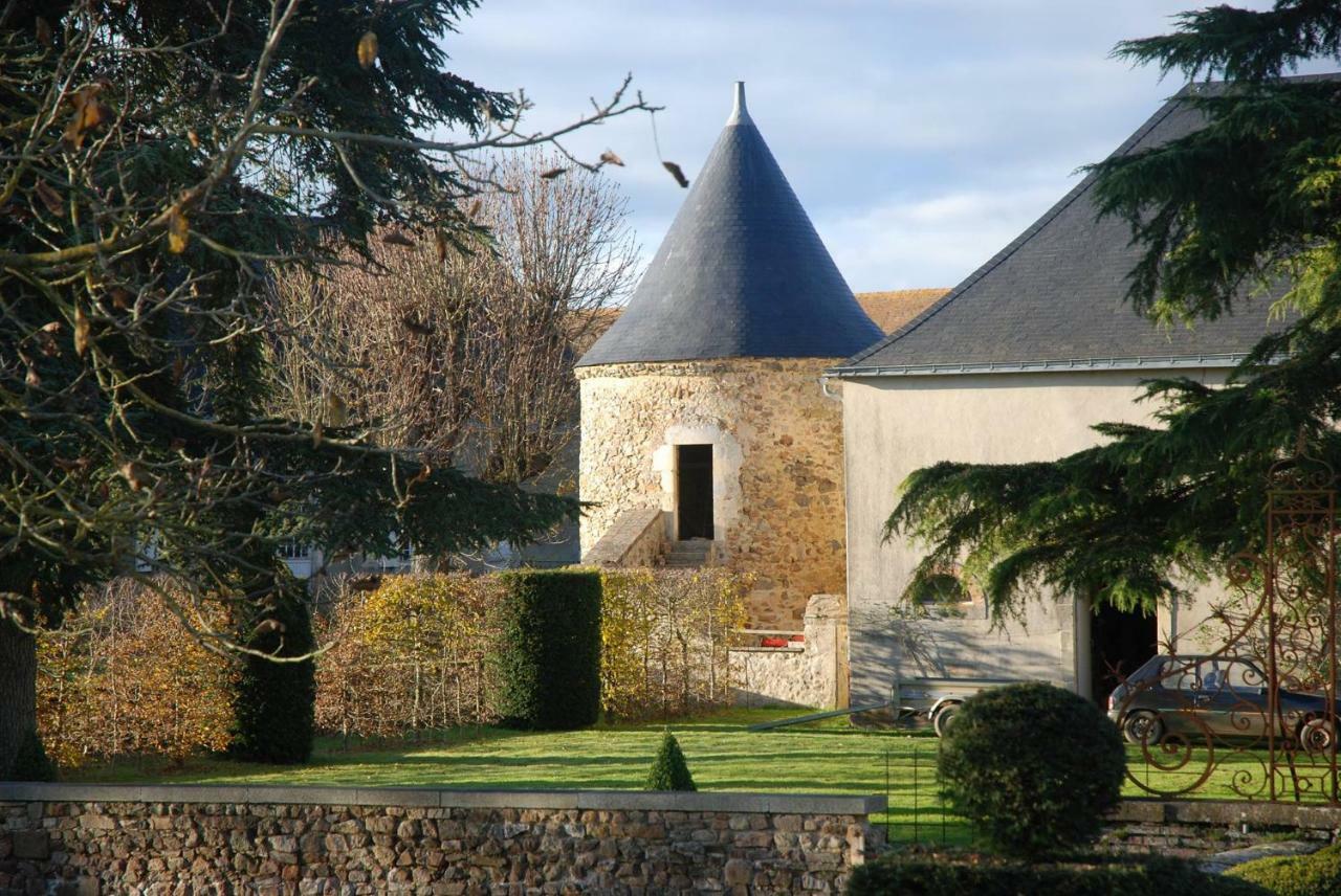 Logis de la Helberdière Cossé-en-Champagne Extérieur photo